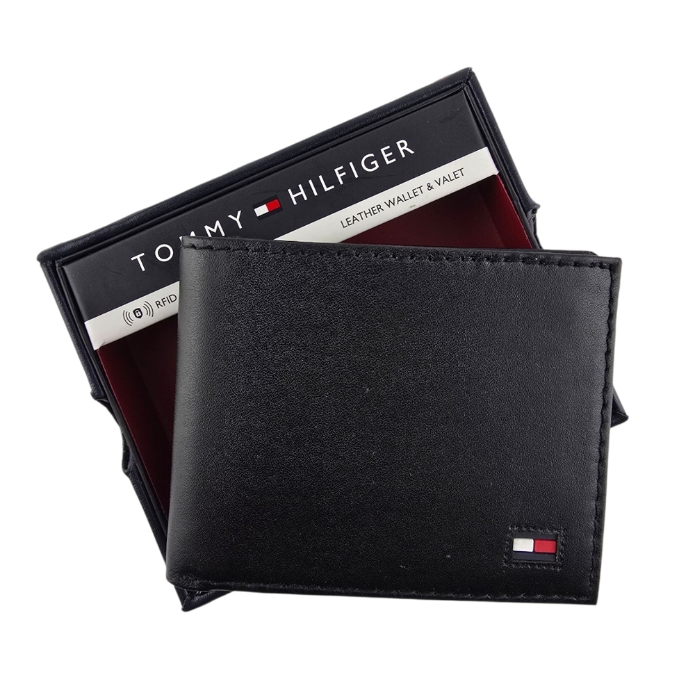 NWT Tommy Hilfiger Men's Black Leather Leather Wallet RFID Protection Gift Box